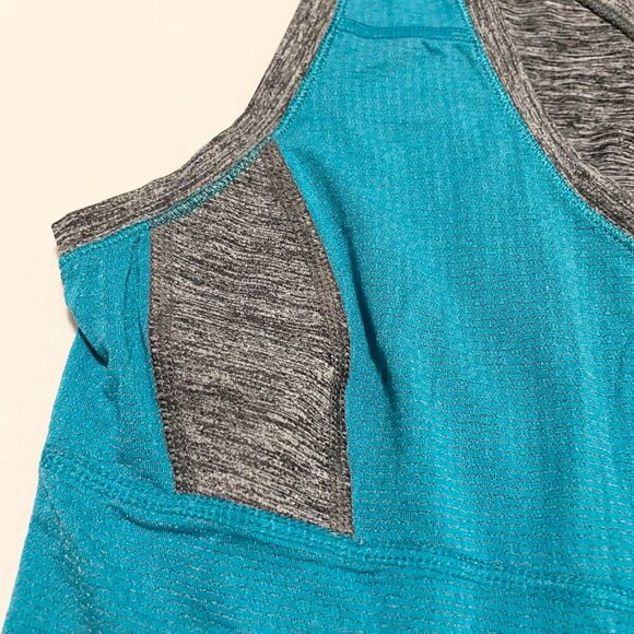 Lululemon Run Recharge Tank Top Missing Size - Picture 3 of 13